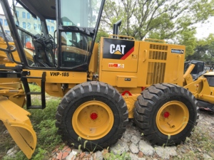 รถเกรดเดอร์ CAT 140H มือสอง สภาพดี ใบมีดใช้งานได้นาน ชั่วโมงการทำงานต่ำ ระบบไฮดรอลิกเสถียร ขาย - Product Image 4