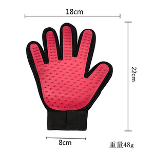 ถุงมือกรูมมิ่งสัตว์เลี้ยง Xintu Hongfu แบบ 5 นิ้ว สีแดง สำหรับกำจัดขน นวด และทำความสะอาดแมวขนสั้น - Product Image 5
