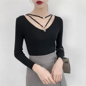 Nuovo design moda o collo maglieria perline e pendenti in versione coreana pullover a maniche lunghe top personalizzato