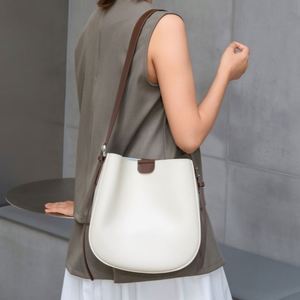 Bolso de Mano Tipo Cubo Retro Europeo Americano de Cuero Genuino para Mujer, Nuevo, Versátil, de Alta Gama, Ligero, de un Solo Hombro - Product Image 2