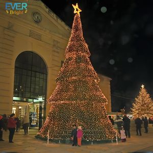 Yeni varış büyük kule şekilli kar yağışı noel ağacı ışığı - Product Image 4