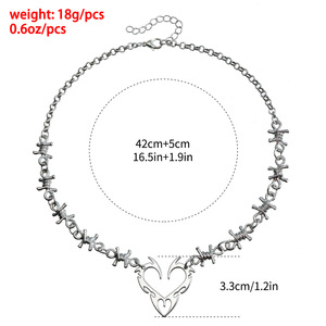 Joyería transfronteriza europea y americana Thorn Heart Flame Totem Collar de empalme para mujeres Niche Y2K Hot Girl Retro - Product Image 4