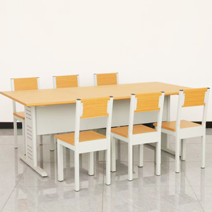 Ensemble de table et de chaise de classe durable avec pieds anti-corrosion et bords anti-collision pour les étudiants et les écoles - Product Image 3