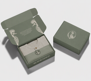 Boîte d'emballage pour vêtements en carton ondulé noir mat avec logo personnalisé, pliable, pour l'expédition de t-shirts, robes et vêtements - Product Image 5