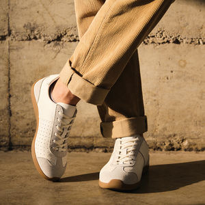 Chaussures de course personnalisées en usine, chaussures de jogging respirantes, baskets en cuir pour hommes, chaussures de <span class=keywords><strong>basket</strong></span> pour femmes, chaussures de skateboard unisexes, baskets - Product Image 2