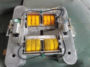 نظام فرشاة وظيفي مدمج 28 مخصص ، آلة استرداد انسكاب الزيت من النوع العائم - Product Image 3