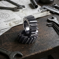 Fabricant de pignons hélicoïdaux cylindriques sur mesure, traitement thermique par forgeage, rectification de précision, pignon hélicoïdal industriel