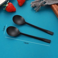 Vente en gros Petites cuillères en plastique jetables modernes pour soupe Glace en poudre à emporter Salade de fruits Soupe sucrée Emballage individuel