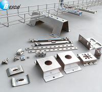 Accesorios para Bandejas de Cables de Acero Galvanizado: Abrazaderas, Soportes y Conectores de Alta Resistencia para Instalaciones Eléctricas Industriales