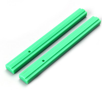 Guides en plastique d'injection OEM Profilés extrudés résistants aux UV pour rail de porte coulissante Fenêtres Guide UPE pour portes Fenêtres Moulage