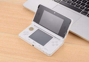 Console di Gioco 3DS Originale Sistema Inglese Supporta l'Esecuzione di Giochi 3DS per NUOVI Dispositivi Portatili 3DSLL Senza Batteria Non Touch - Product Image 3
