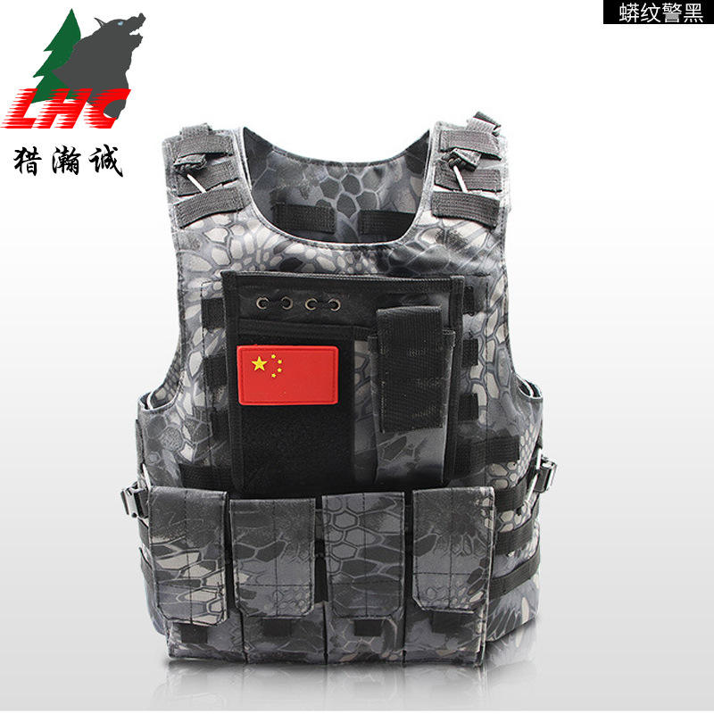 ลายงูเหลือมสีดำ - ขนาดเดียวใส่ได้ทุกคน