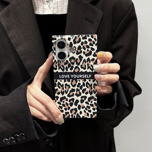 เคสโทร<span class=keywords><strong>ศัพท์</strong></span>ลายเสือดาวสี่เหลี่ยมแฟชั่นสำหรับ iPhone 14/15/16/17เคสครอบลาย Love Yourself - Product Image 5