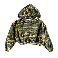 Hoodie Streetwear Cropped Boxy Fit en Tissu Lourd avec Impression DTG Kornit Camouflage Effet Vieilli, Marque Privée OEM