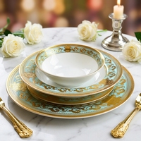 Service de table vintage 4 pièces en porcelaine fine dorée gaufrée avec assiettes et bols pour mariage et banquets à domicile