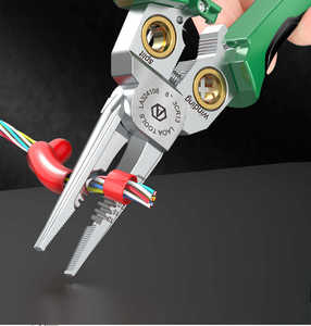 <span class=keywords><strong>Pince</strong></span> <span class=keywords><strong>à</strong></span> dénuder et <span class=keywords><strong>à</strong></span> enrouler les fils multifonctionnelle 8-en-1 en acier inoxydable pour électricien avec stylo de mesure - Product Image 2