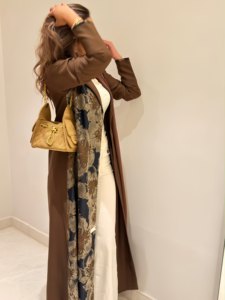 Hafizah Neue Kontrast-Blumendruck Open Abaya Langarm Locker Sitzende Bescheidene Dubai Muslimische Damen Lange Kimono-Strickjacke Großhandel - Product Image 6