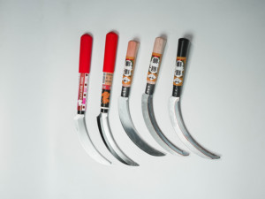 Falce Manuale con Manico in Plastica Resistente per Diserbo, Raccolta e Potatura - Product Image 5