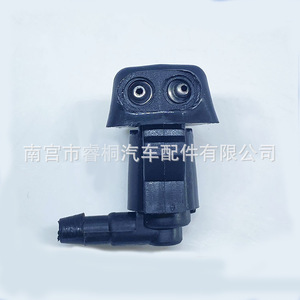 หัวฉีดล้างรถ Shuangxuan รุ่น 150303 สำหรับฉีดพ่นกระจกหน้ารถ Chery A5 แบบพลาสติก รุ่นเดียว 01769 - Product Image 1