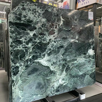 Table basse et plateaux de table à manger en marbre naturel de luxe vert Purada, panneau mural TV sur mesure, Chine
