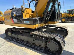 Excavatrice hydraulique de classe CAT 320D 22 tonnes conçue pour une durabilité à haut rendement faibles coûts d'exploitation dans les constructions exigeantes - Product Image 5
