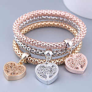 New Three-Color Suit <b>Stretch</b> Popcorn Corn Chain Heart Butterfly Animal Zircon Pendant <b>Bracelet</b> Women Charm Jewelry - Product Image 3