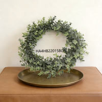Rangkaian Bunga Daun Eucalyptus Buatan yang Terlihat Asli untuk Pernikahan, Karangan Bunga Eucalyptus Hijau Musim Semi Buatan untuk Natal