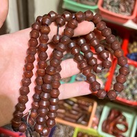 Vente en gros de perles d'agate rouge ancienne en forme de petite colonne perles d'agate rouge perles de pierre en vrac perle d'anneau