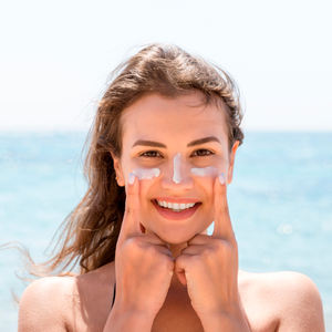 เจลครีมกันแดดสำหรับป้องกันแสงแดดสำหรับใบหน้าและร่างกายเซรั่มออคิวเรทไฮโดรนิกแอซิดสำหรับวีแกน - Product Image 6