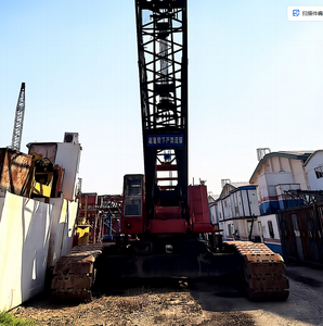 Grue sur chenilles d'occasion Liebherr HS855HD 150T avec moteur - Équipement de construction de marque SUMIT - Product Image 3