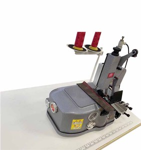 Machine à coudre industrielle à point de surjet à alimentation manuelle et informatisée RN-2502G pour la finition des tapis et des tapis de sol automobiles - Product Image 2