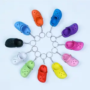 Nuovo popolare adorabile 3D Mini in plastica EVA Shoe portachiavi sandalo pantofola scarpe da spiaggia portachiavi