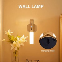 Lampe de nuit multifonctionnelle rechargeable, lampe torche d'urgence, lampe murale, lampe de bureau à intensité variable magnétique, lampe à détection nocturne