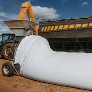 Sac de stockage agricole multicouche en plastique de 200 à 500 pieds, robuste et étanche, pour ensilage et céréales - Product Image 5