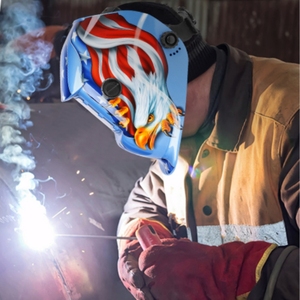 Casque de soudage à obscurcissement automatique, couleur réelle, alimenté par énergie solaire, pour la sécurité de la soudure - Product Image 2