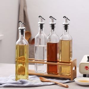 Contenitore per <span class=keywords><strong>olio</strong></span> <span class=keywords><strong>d</strong></span>'<span class=keywords><strong>oliva</strong></span> quadrato in vetro trasparente prodotto in fabbrica - Product Image 5