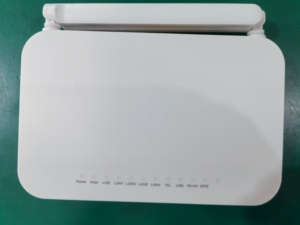 Modems optiques WIFI6 double bande d'occasion avec 4 ports 4GE+1Tel+2USB GPON 2.4&5G AX3000 Routeur ONU FTTR/FTTX - Product Image 2