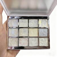 Palette de fards à paupières minéraux personnalisée, naturelle, lumineuse, mate, scintillante, imperméable, formule longue durée pour les tons de peau clairs et foncés