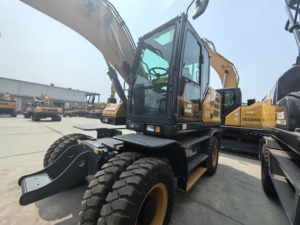 Marque chinoise XE150WD XE150WD XE155WGA Excavatrice sur pneus - Product Image 3