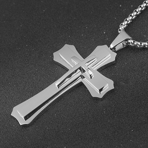 Collar con Colgante de Cruz de Acero Inoxidable de Tres Capas, Estilo Hip-Hop, Moderno, Multicapa, para Hombre, Cruz Grande - Product Image 1