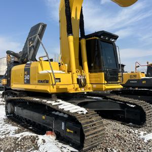 Excavatrice Komatsu PC240LC d'occasion en excellent état, 24 tonnes, modèles PC240, PC220, PC200, PC240LC-7 – Grande pelle d'occasion à vendre, offre très demandée - Product Image 5