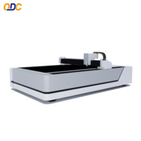 Machine de découpe de tôles plates au laser à fibre 3000W avec Cypcut AI et refroidissement par eau