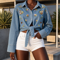 Chemise en jean brodée florale taille haute pour femme, haut court en jean à nouer sur le devant, délavage bleu clair, patchwork vieilli
