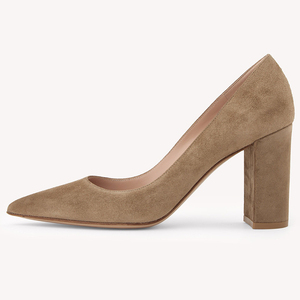 Zapatos de tacón alto de gamuza con punta para mujer, estilo court, tacón grueso, para oficina, venta al por mayor OEM - Product Image 1