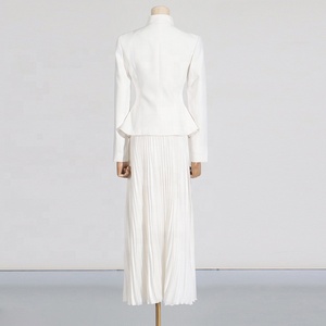 OUDINA - Conjunto <span class=keywords><strong>de</strong></span> <span class=keywords><strong>Dos</strong></span> <span class=keywords><strong>Piezas</strong></span> <span class=keywords><strong>de</strong></span> Alta Gama <span class=keywords><strong>para</strong></span> Mujer, Estilo Casual y Elegante, con Bordado, Falda Plisada <span class=keywords><strong>de</strong></span> Cintura Alta y Blazer - Product Image 5