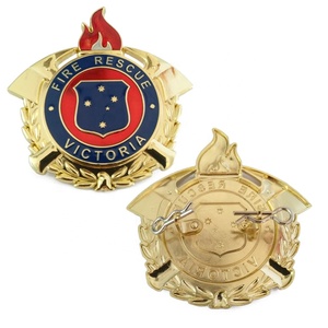 Badges d'écusson d'écusson d'écusson d'écusson d'écusson d'écusson d'écusson d'écusson d'écusson d'écusson avec Logo personnalisé en métal <span class=keywords><strong>Europe</strong></span> - Product Image 1