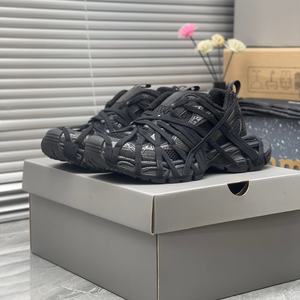 Chaussures de course et de marche rétro à lacets personnalisées en maille de luxe, respirantes, légères, marque célèbre, 3XL - Product Image 1