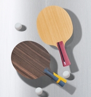 KuangFeng Logo personnalisé Lame de tennis de table en bois et carbone Lame de ping-pong d'attaque professionnelle