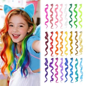 <span class=keywords><strong>Extension</strong></span> per Capelli Colorati per Bambine, Clip con Estensioni Arcobaleno, Trecce Bicolore Ricci per Halloween, 24 Pezzi - Product Image 1