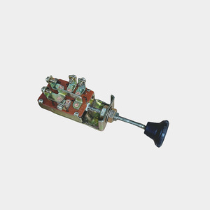 Interruptor de Faros Delanteros Hanwen EN711000 de Tres Posiciones para Tractor, Vehículo Agrícola, Modificación y Actualización - Product Image 2